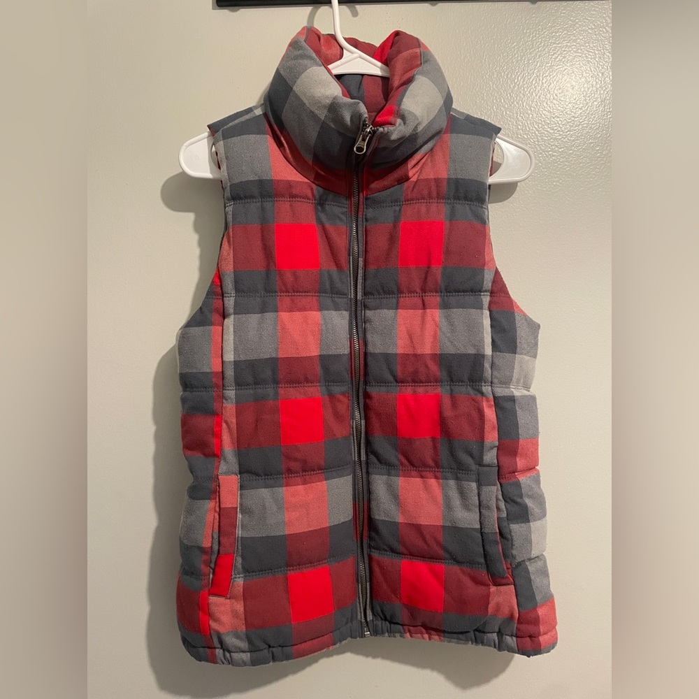 Old Navy Flannel Puffer Vest Kid’s Size XS